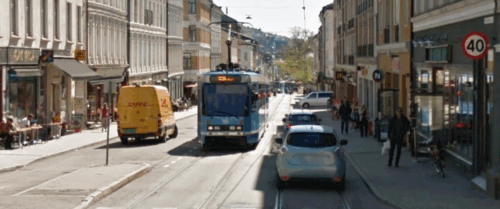 foto av Thorvald Meyersgate (Oslo), før  den ble oppgradert til en kollektivgate.